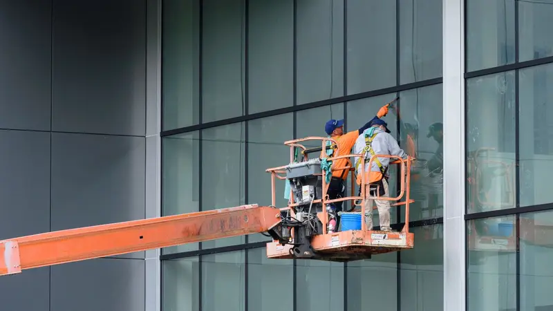 What We Learn From Walking Through Buildings Every Day